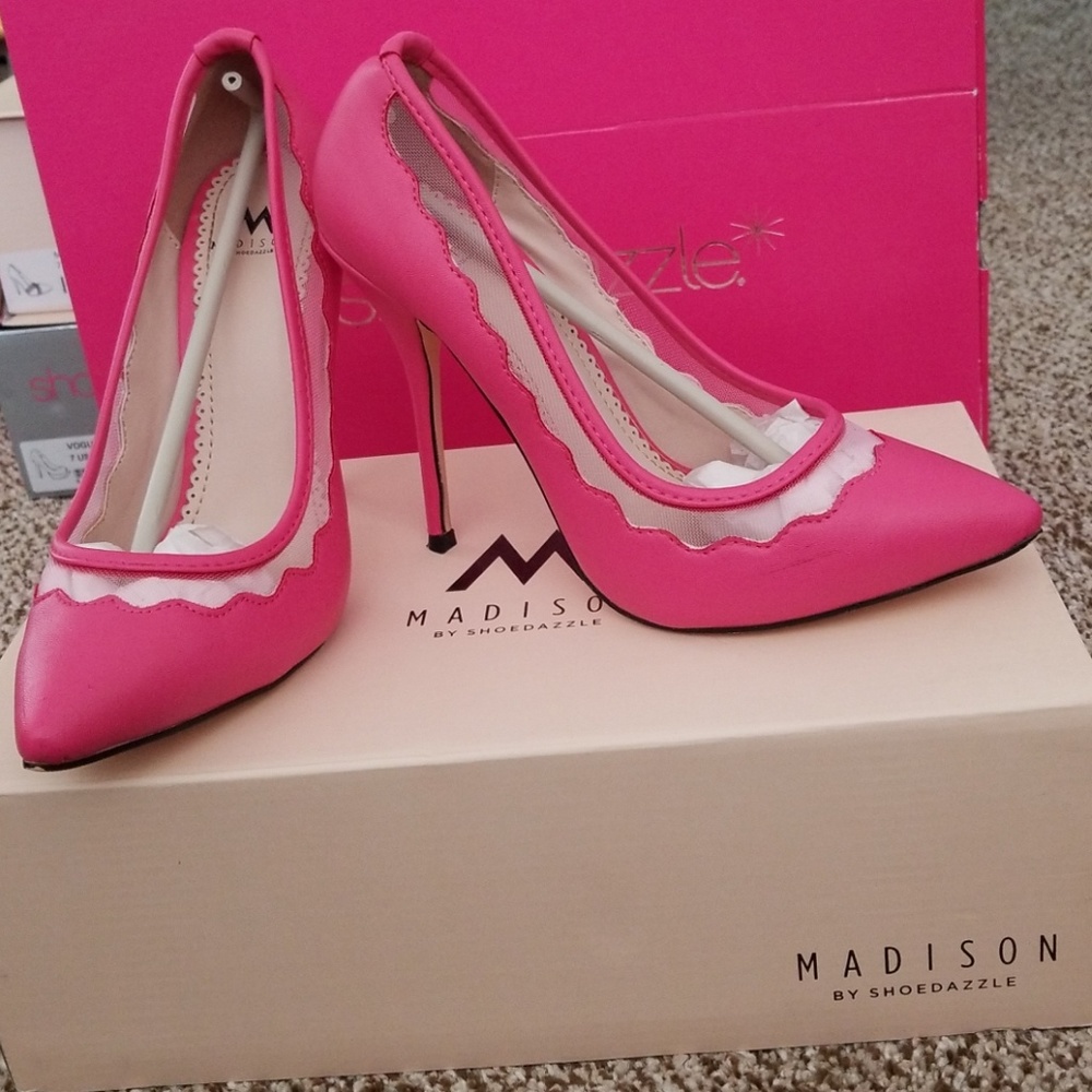 Madison by Shoedazzle "Jenji"